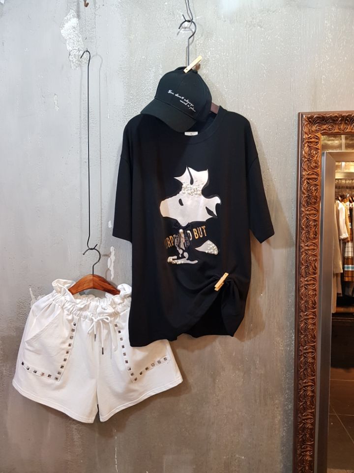 <b><p>Nuppy Pearl ribbon T-shirt</p></b><b><p>ヌピ 真珠 リボン Tシャツ</p></b><br /><br /><p align='center'>