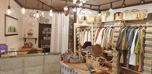 <b><p>cute Exhst fits if shor Casual look Izu Unique</p></b><b><p>かわいい 排気ピット 面 ショーツ カジュアルルック イジルク ユニークコーディネート</p></b><br /><br /><p align='center'>