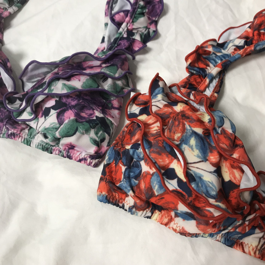 <b><p>Pansy Flower Frill bikini swimsuit 2cor pattn</p></b><b><p>パンジーフラワー フリル ビキニ 水着 2色 パターン 2pcs女性服 セット モノ</p></b><br /><br /><p align='center'>