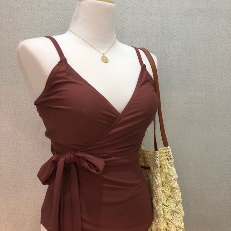 <b><p>ribbon Mokini swimsuit Wrap dress Rby Rorts</p></b><b><p>リボン モノキニ 水着 ラップワンピース レプビ リゾートルック ビーチ コーディネ</p></b><br /><br /><p align='center'>