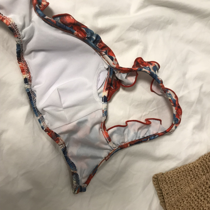 <b><p>Pansy Flower Frill bikini swimsuit 2cor pattn</p></b><b><p>パンジーフラワー フリル ビキニ 水着 2色 パターン 2pcs女性服 セット モノ</p></b><br /><br /><p align='center'>