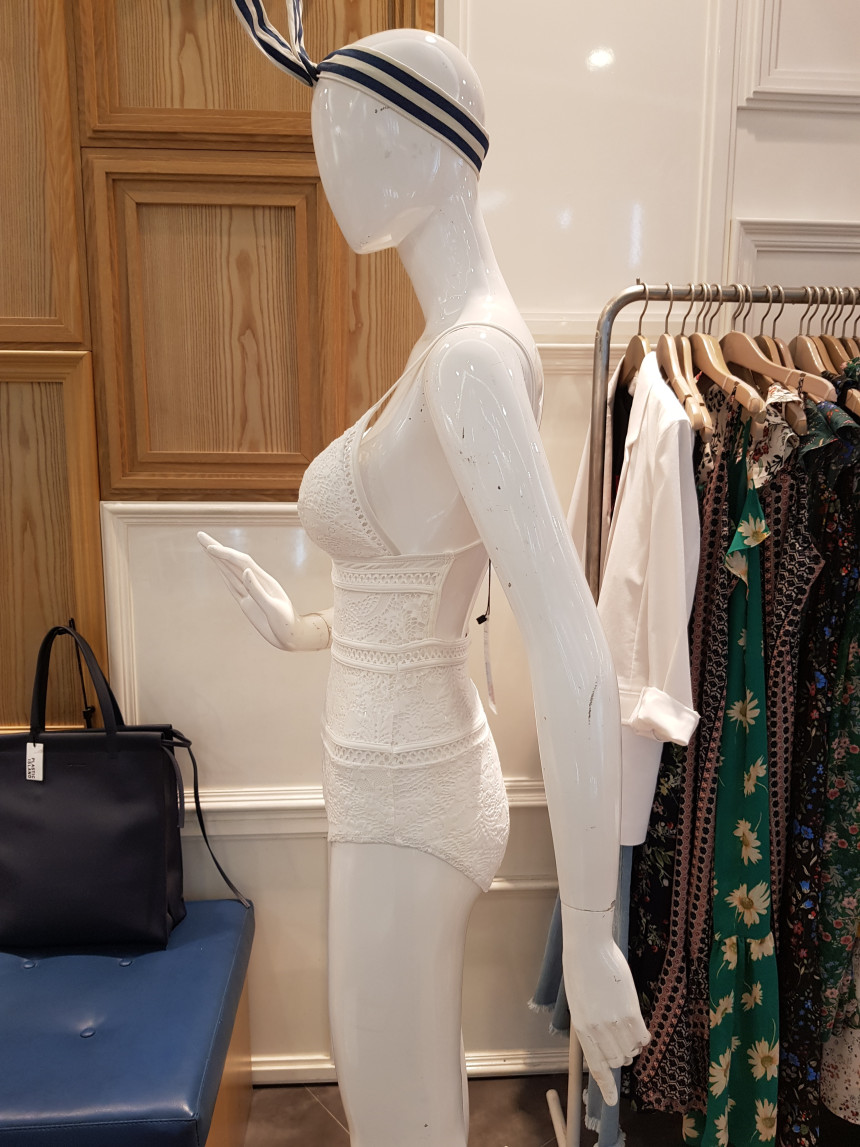 <b><p>Plastic Irend one piece bikini PH2SW664</p></b><b><p>プラスチックアイランド ワンピース ビキニ PH2SW664</p></b><br /><br /><p align='center'>