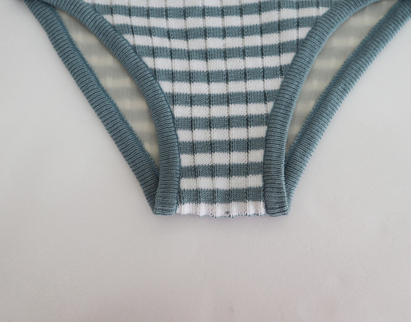 <b><p>stripe Holter neat bikini 1243 swimsuit female</p></b><b><p>ストライプ ホルター ニット ビキニ 1243年 水着 女性 セクシー スタイル</p></b><br /><br /><p align='center'>