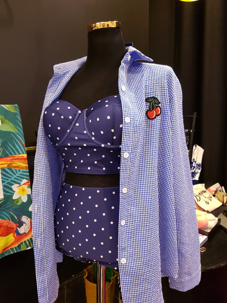 <b><p>Mourning Body cover Mare dot volume Wopom</p></b><b><p>無排 体型カバー マリン ドット ボリューム ワンポン ホルター ハイウエスト ビキニ</p></b><br /><br /><p align='center'>