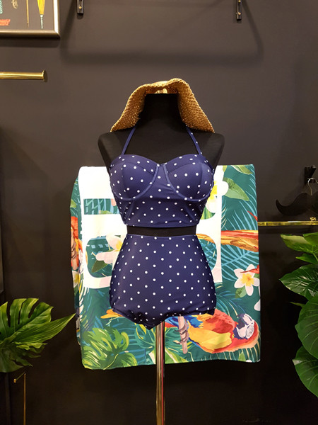 <b><p>Mourning Body cover Mare dot volume Wopom</p></b><b><p>無排 体型カバー マリン ドット ボリューム ワンポン ホルター ハイウエスト ビキニ</p></b><br /><br /><p align='center'>