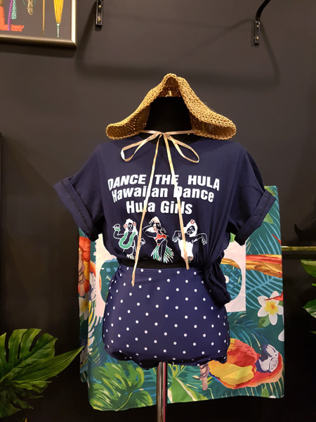 <b><p>Mourning Body cover Mare dot volume Wopom</p></b><b><p>無排 体型カバー マリン ドット ボリューム ワンポン ホルター ハイウエスト ビキニ</p></b><br /><br /><p align='center'>