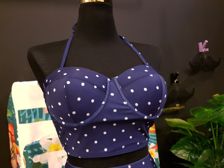 <b><p>Mourning Body cover Mare dot volume Wopom</p></b><b><p>無排 体型カバー マリン ドット ボリューム ワンポン ホルター ハイウエスト ビキニ</p></b><br /><br /><p align='center'>