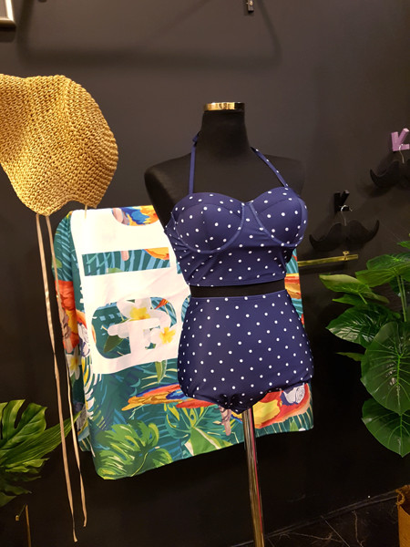 <b><p>Mourning Body cover Mare dot volume Wopom</p></b><b><p>無排 体型カバー マリン ドット ボリューム ワンポン ホルター ハイウエスト ビキニ</p></b><br /><br /><p align='center'>