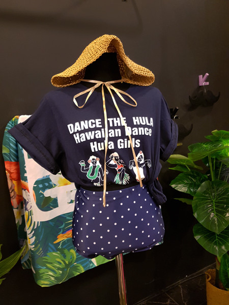 <b><p>Mourning Body cover Mare dot volume Wopom</p></b><b><p>無排 体型カバー マリン ドット ボリューム ワンポン ホルター ハイウエスト ビキニ</p></b><br /><br /><p align='center'>