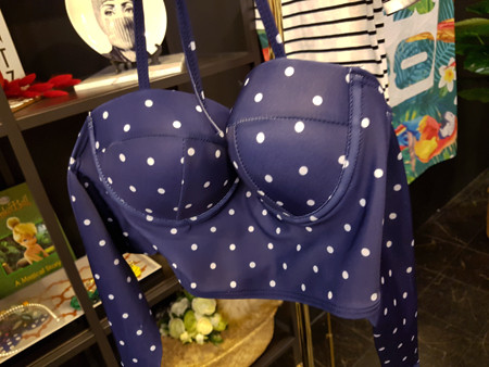 <b><p>Mourning Body cover Mare dot volume Wopom</p></b><b><p>無排 体型カバー マリン ドット ボリューム ワンポン ホルター ハイウエスト ビキニ</p></b><br /><br /><p align='center'>