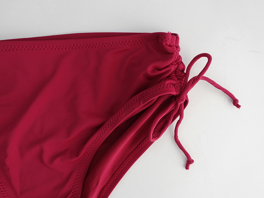 <b><p>Shirring biki 2 pcs we Mono bath suit Women's</p></b><b><p>シャーリング ビキニ 2 個数 ワイヤー モノ水着 女性のセット ねじれ ワンポン</p></b><br /><br /><p align='center'>