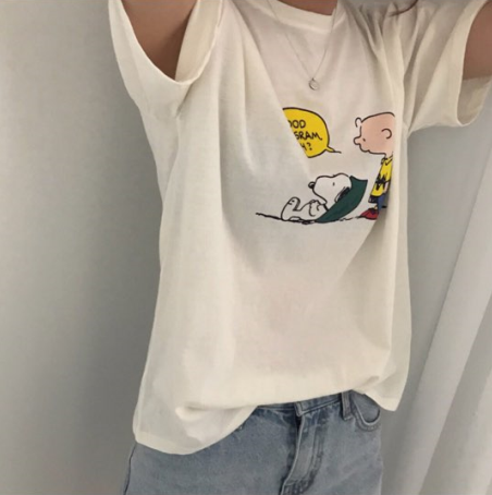 <b><p>Snoopy Short sleeves T-shi Routte fema Characr</p></b><b><p>スヌーピー 半袖 Tシャツ ルーズフィット 女性 キャラクター ユネク 夏</p></b><br /><br /><p align='center'>