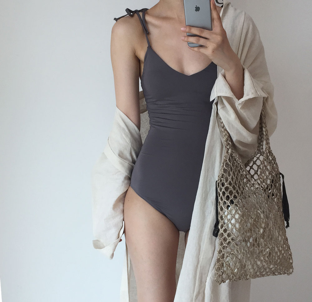 <b><p>Basic Monokini 4col summer Vacati Relient</p></b><b><p>ベーシックモノキニ 4col 夏 バカンス 弾力性のある セクシー ユニーク水着</p></b><br /><br /><p align='center'>