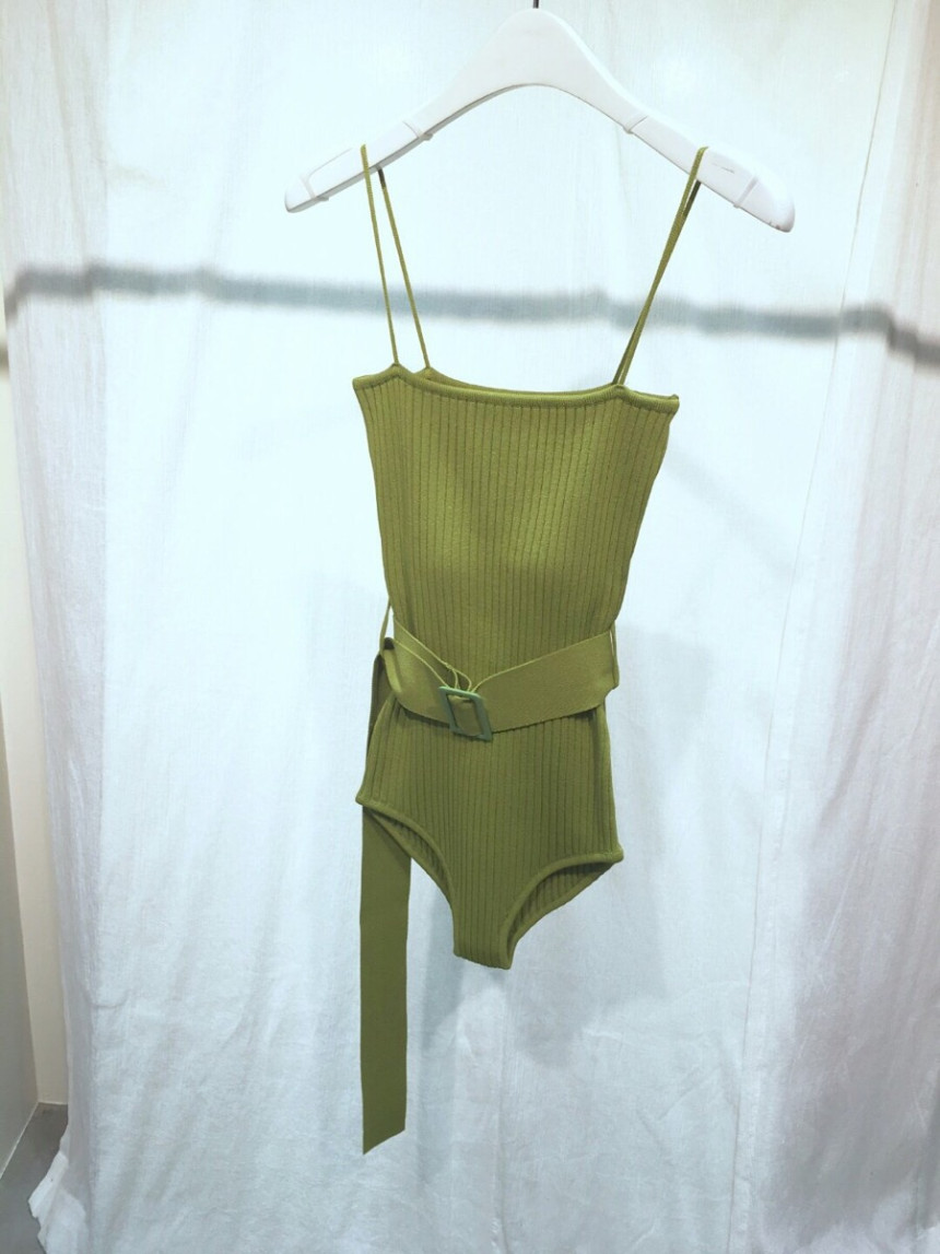 <b><p>belt neat Monokini Summer vaci High quality</p></b><b><p>ベルト ニット モノキニ 夏バカンスルック 高クオリティ水着 豪華な ユニーク 活動性を手に入れた</p></b><br /><br /><p align='center'>