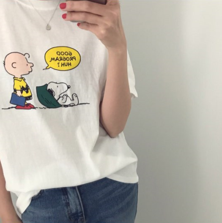 <b><p>Snoopy Short sleeves T-shi Routte fema Characr</p></b><b><p>スヌーピー 半袖 Tシャツ ルーズフィット 女性 キャラクター ユネク 夏</p></b><br /><br /><p align='center'>