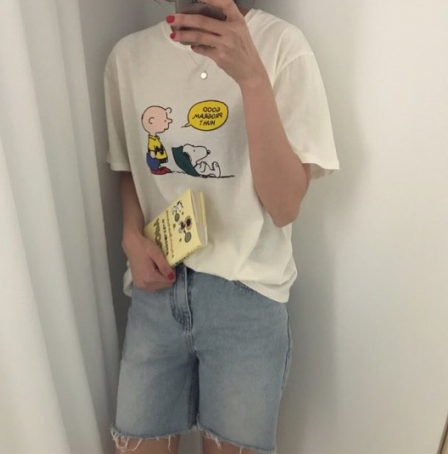 <b><p>Snoopy Short sleeves T-shi Routte fema Characr</p></b><b><p>スヌーピー 半袖 Tシャツ ルーズフィット 女性 キャラクター ユネク 夏</p></b><br /><br /><p align='center'>