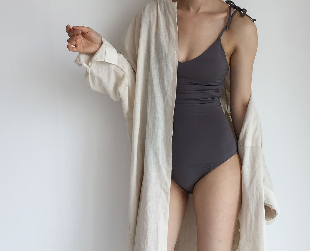 <b><p>Basic Monokini 4col summer Vacati Relient</p></b><b><p>ベーシックモノキニ 4col 夏 バカンス 弾力性のある セクシー ユニーク水着</p></b><br /><br /><p align='center'>