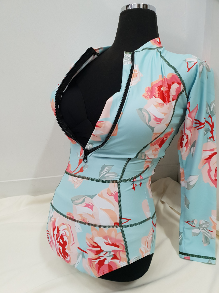 <b><p>1 black Two Piece bikini sky flower Long</p></b><b><p>1 ブラック ツーピース ビキニ スカイ フラワー 長袖 モノ スリー セット セクシー水着</p></b><br /><br /><p align='center'>