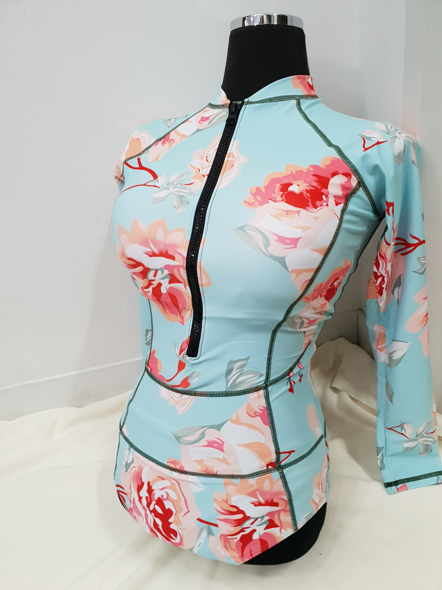 <b><p>1 black Two Piece bikini sky flower Long</p></b><b><p>1 ブラック ツーピース ビキニ スカイ フラワー 長袖 モノ スリー セット セクシー水着</p></b><br /><br /><p align='center'>