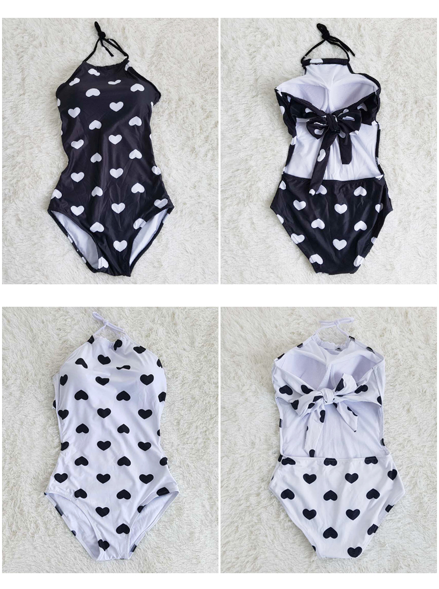 <b><p>heart Halter Monokini One piece swimsuit</p></b><b><p>ハート ホルターネック モノキニ ワンピース水着 バカンス 女性コーディネ ビーチウエアル</p></b><br /><br /><p align='center'>