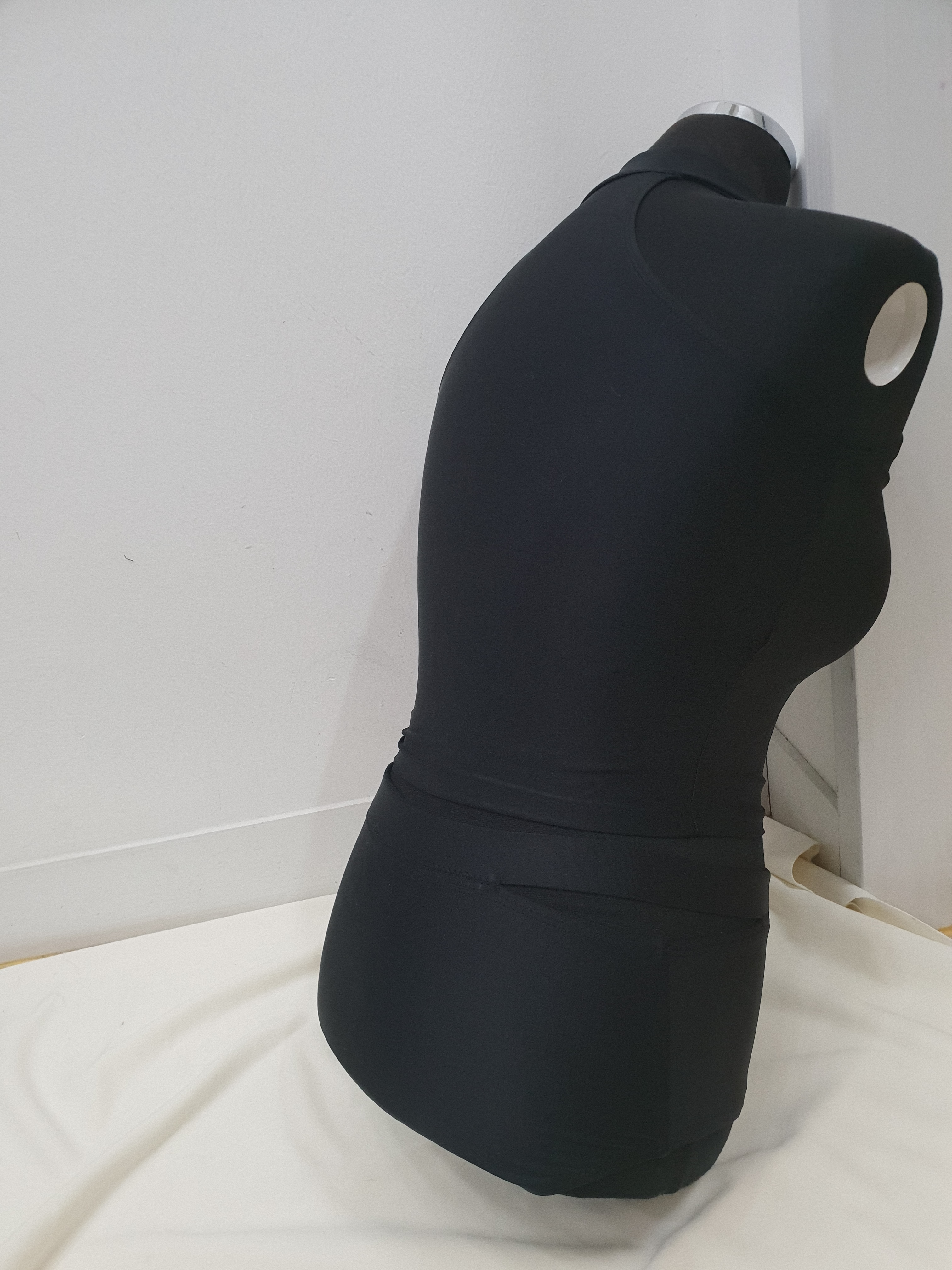 <b><p>amount All High waist Halter Two Piece bikini</p></b><b><p>両 ひらき ハイウエスト ホルターネック ツーピース ビキニ 2色 セクシーファッション</p></b><br /><br /><p align='center'>