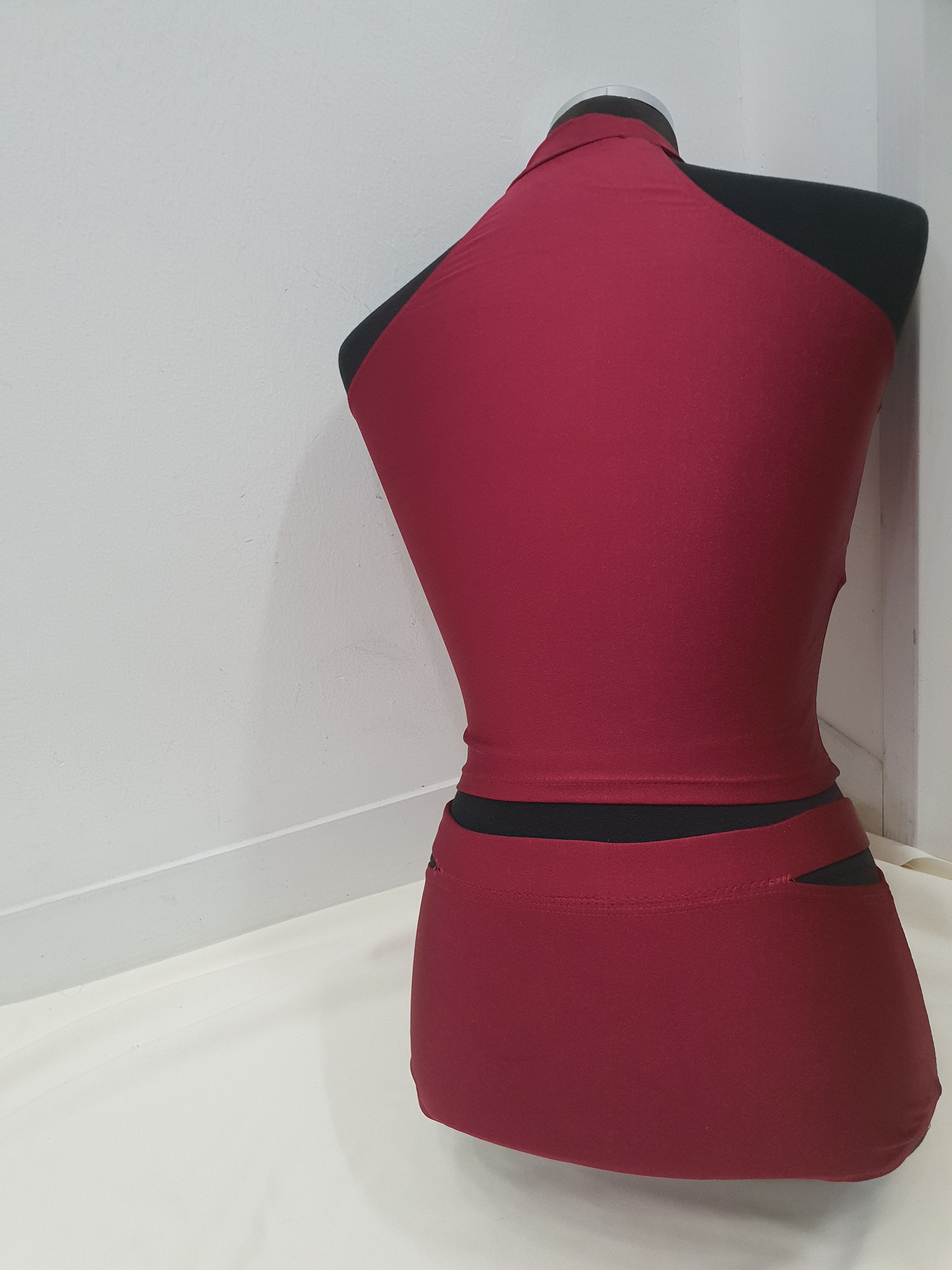 <b><p>amount All High waist Halter Two Piece bikini</p></b><b><p>両 ひらき ハイウエスト ホルターネック ツーピース ビキニ 2色 セクシーファッション</p></b><br /><br /><p align='center'>