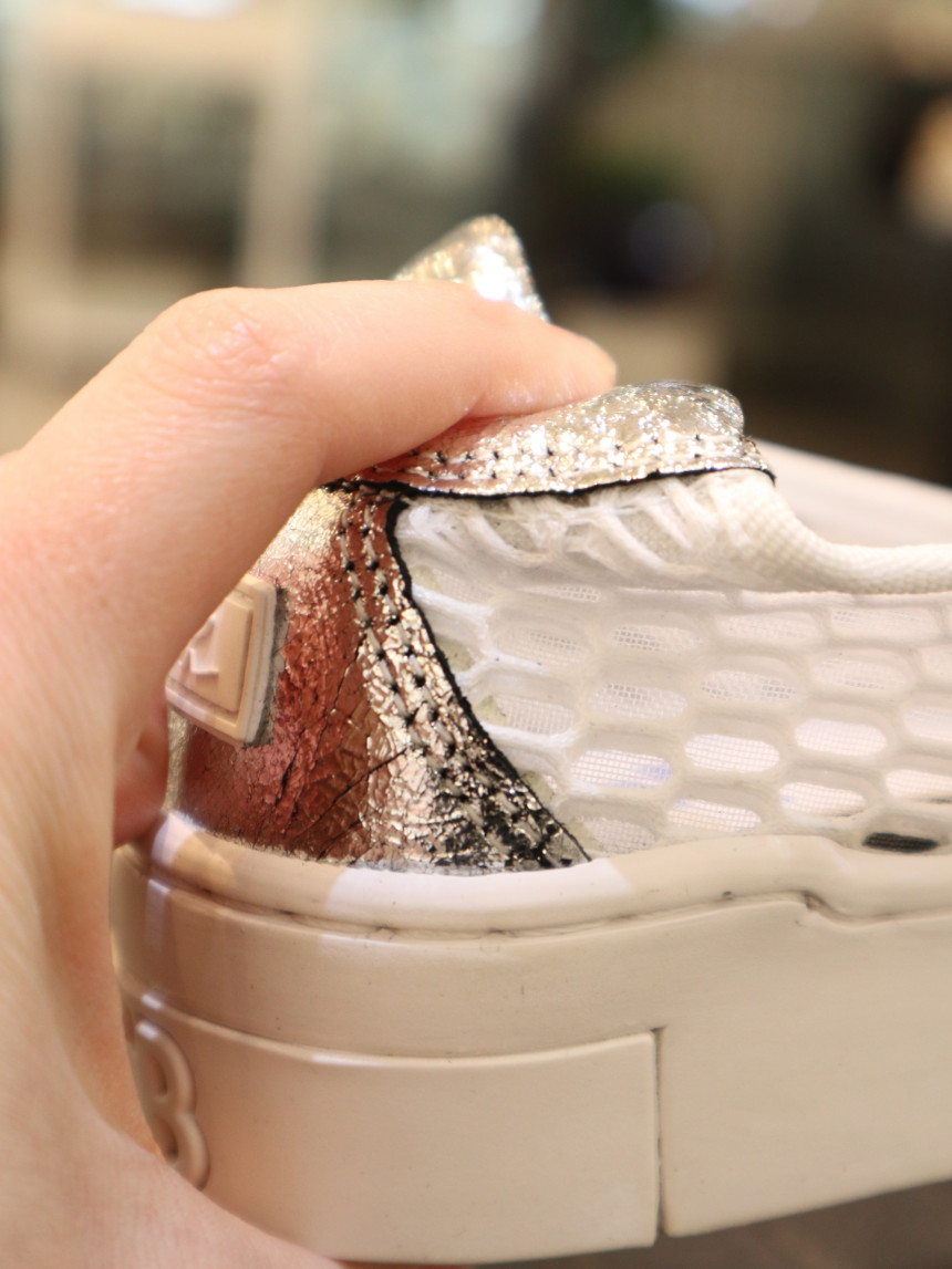 <b><p>Shu Comma Bonnie Heybee ip- White DG4DX17017WHT</p></b><b><p>シューコンマみる ホニビ スリップオン ホワイト DG4DX17017WHT バカンス</p></b><br /><br /><p align='center'>