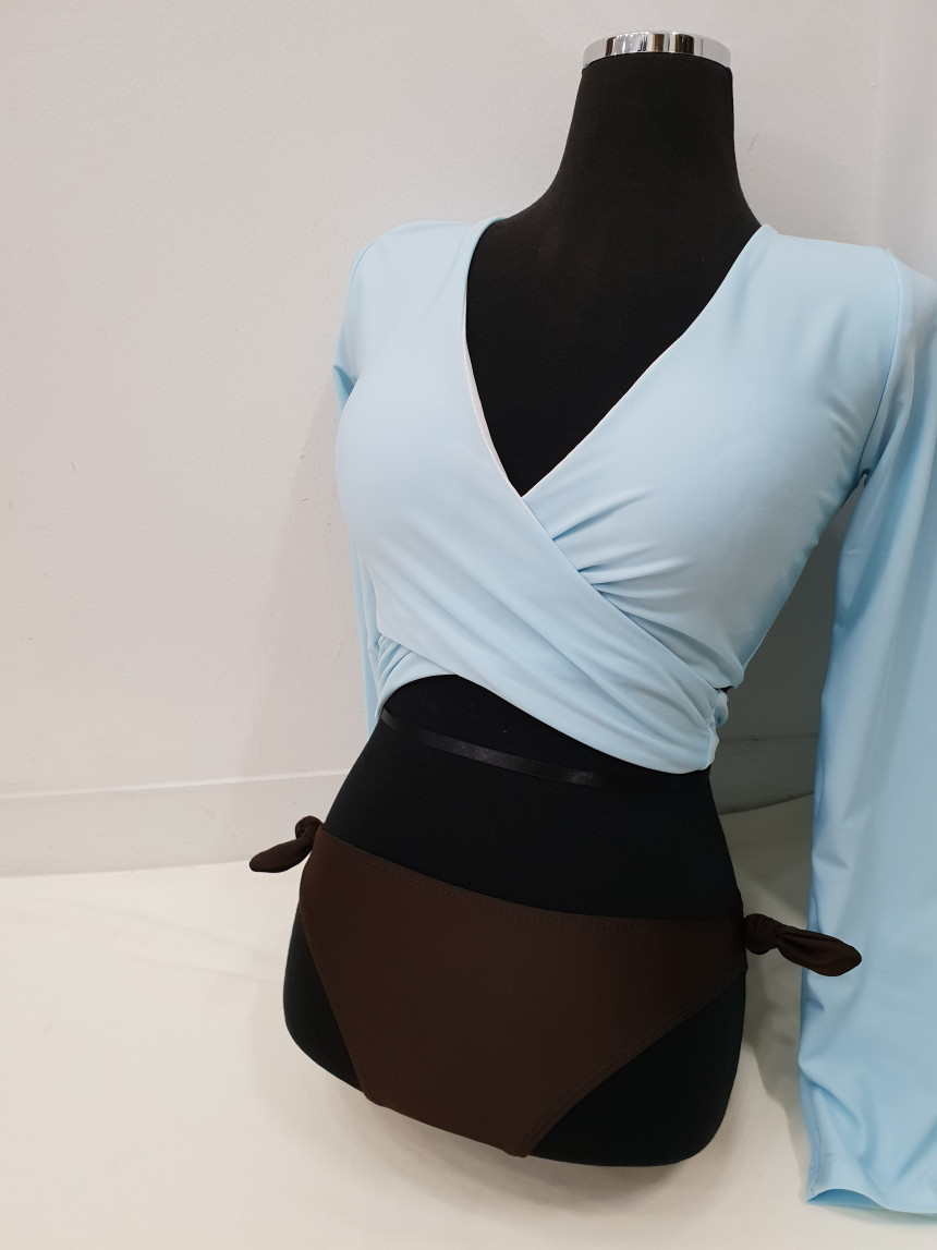 <b><p>waist lab Lg sleeve Two Piece bikini Sexy</p></b><b><p>腰 ラップ 長袖 ツーピース ビキニ セクシーなビーチウェア ラグジュアリー 女神水着</p></b><br /><br /><p align='center'>
