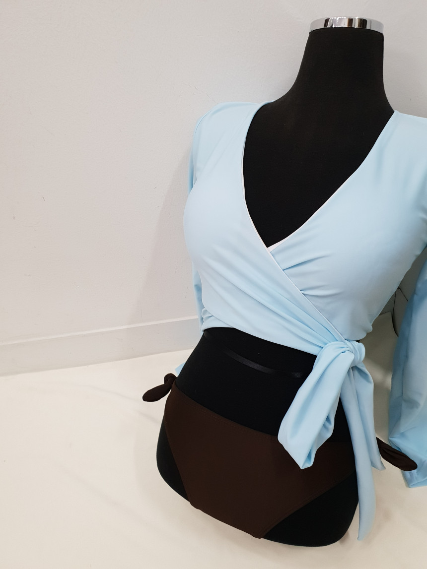 <b><p>waist lab Lg sleeve Two Piece bikini Sexy</p></b><b><p>腰 ラップ 長袖 ツーピース ビキニ セクシーなビーチウェア ラグジュアリー 女神水着</p></b><br /><br /><p align='center'>