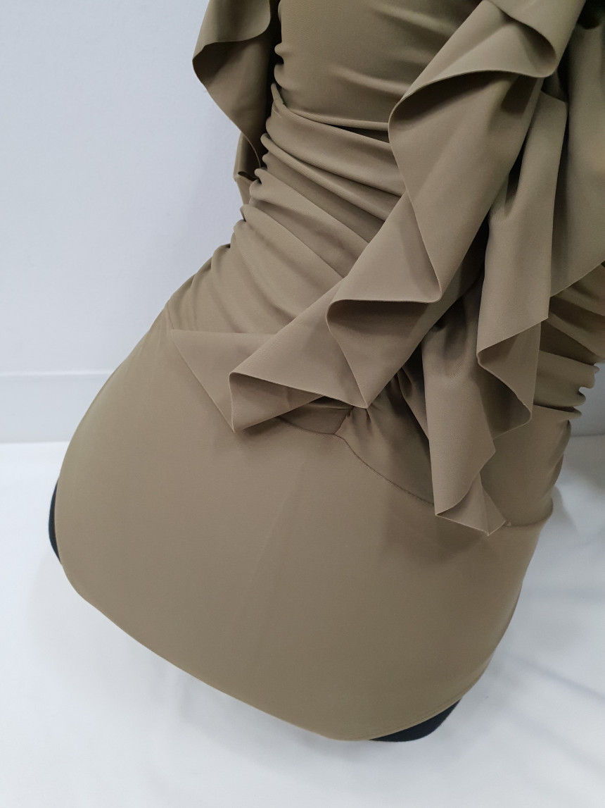 <b><p>shoulder Frill Off one piece Mokini 2color</p></b><b><p>肩 フリル オフショルダー ワンピース モノキニ 2色 薄い見える水着 バカンスウェアルック</p></b><br /><br /><p align='center'>
