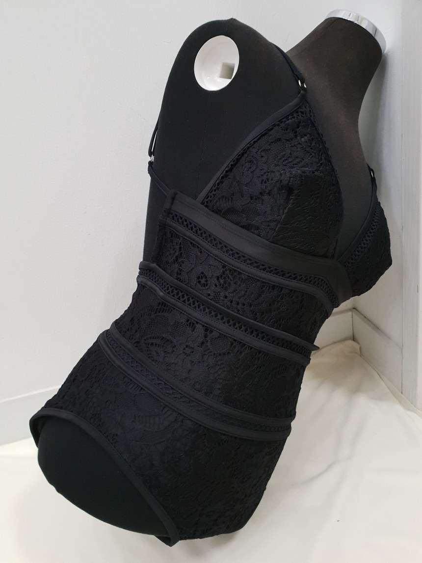 <b><p>sexy through one piece Mokini 2color N-fashi</p></b><b><p>セクシー スルー ワンピース モノキニ 2色 非ファッション 非水着 ユニーク 夏バカンック</p></b><br /><br /><p align='center'>