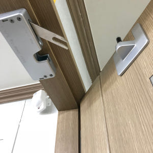 도어댐퍼 (방문용,실내문용, 여닫이목문용) 솔직 후기 | 실제 배치 사진 포함 - 상품 이미지 3