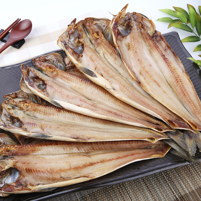 [1등급생선] 손질 이면수 반건조 임연수 36cm 구이용 진공 개별포장 350g, 5개 - 상품 이미지