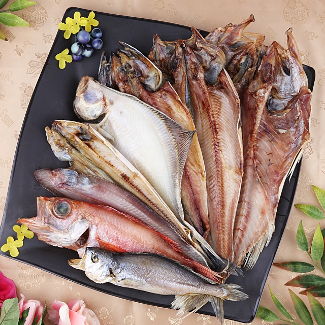 맛보기 반건조생선 모듬세트 중 7마리 (가자미 고등어 임연수 볼락 열기 박대 부세)