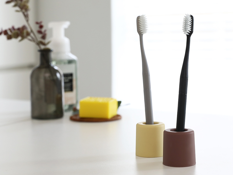 국산 항균 실리콘 스탠드업 칫솔꽂이 & 면도기거치대 칫솔통 1P