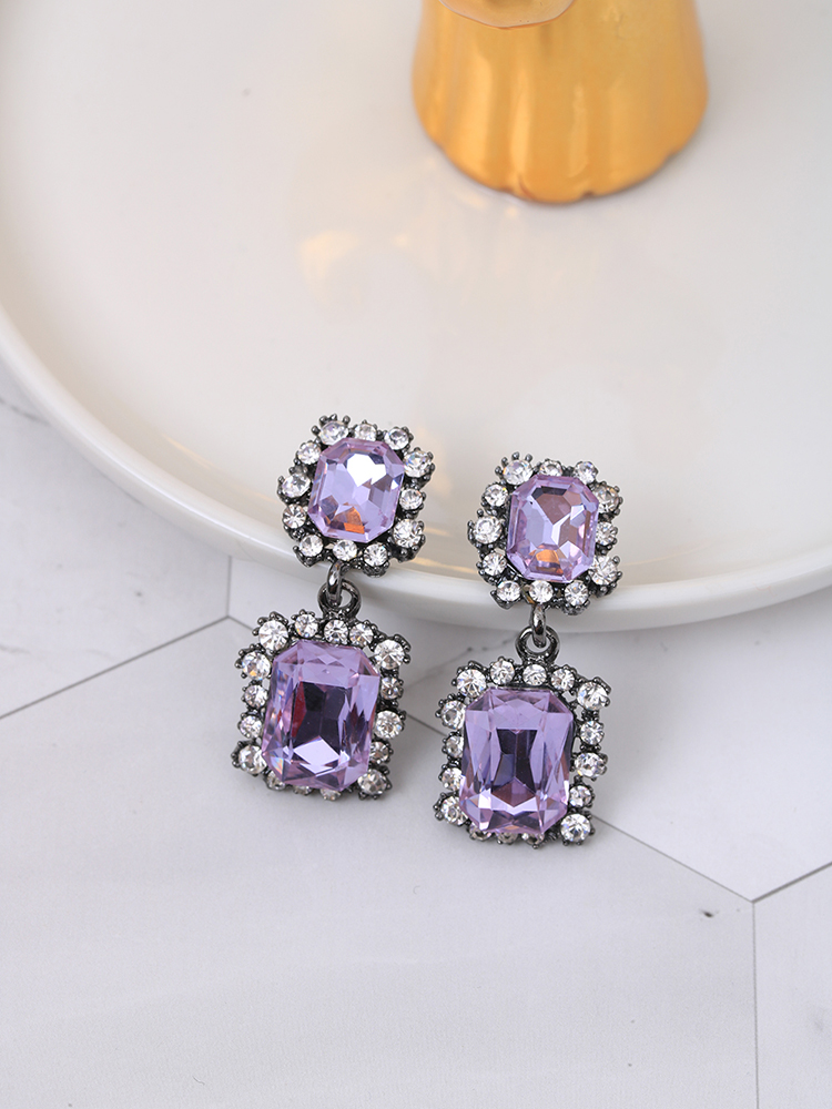 퍼플 큐빅 귀걸이 - 상세 이미지 3