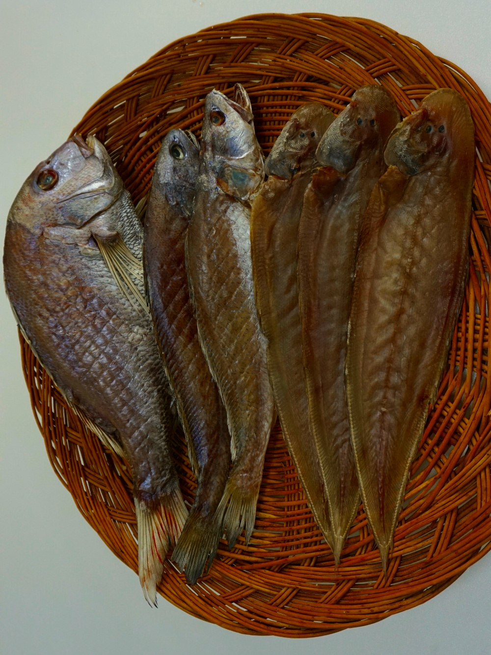 삼천포 제수용 반건조 생선 골라담기