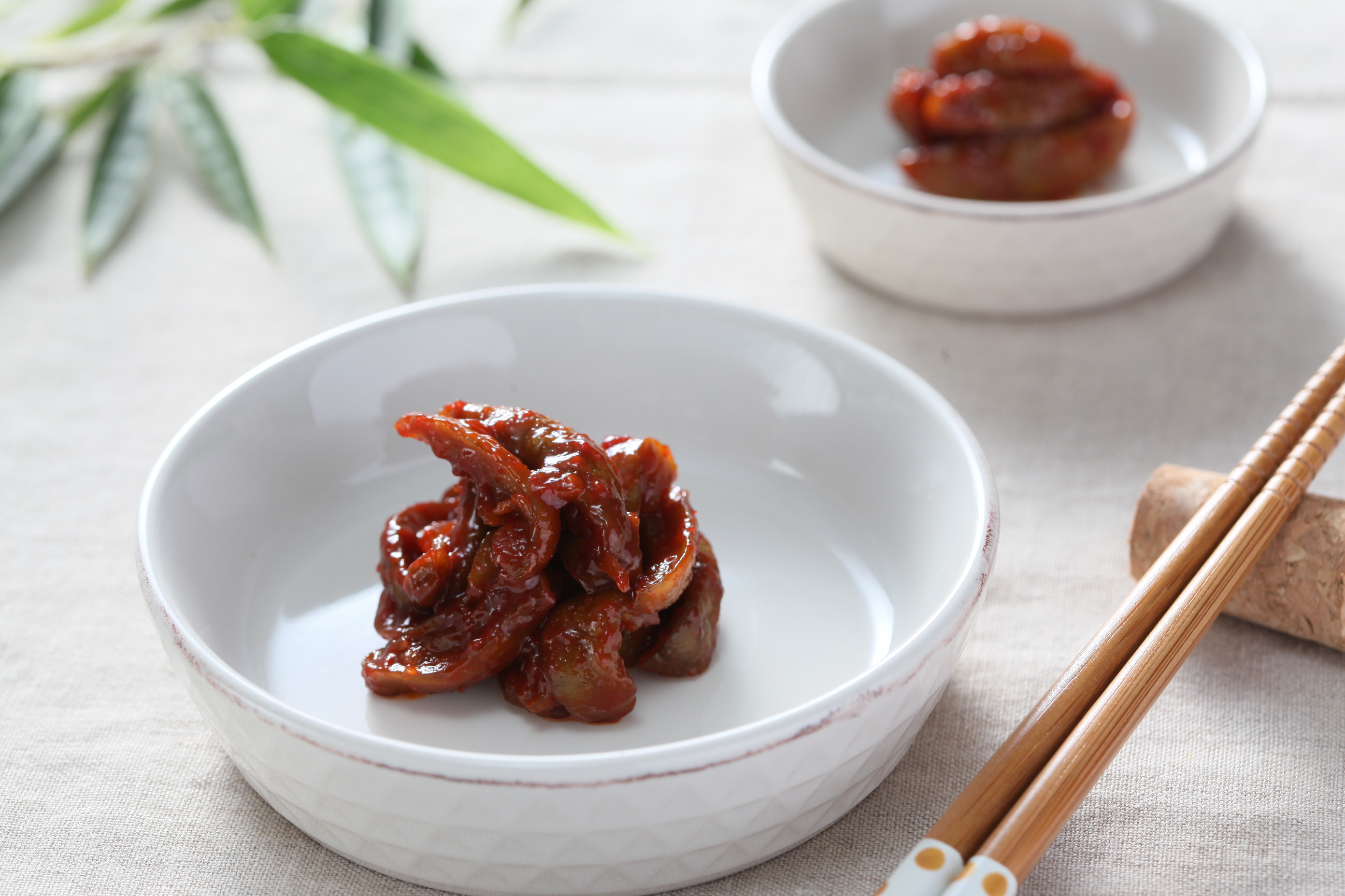 [서일농원] 서분례 명인의 '수' 선물세트 (된장 300g, 고추장300g, 매실장아찌 300g, 더덕장아찌 300g, 달래장아찌 300g, 깻잎장아찌 300g) - 상세 이미지 4