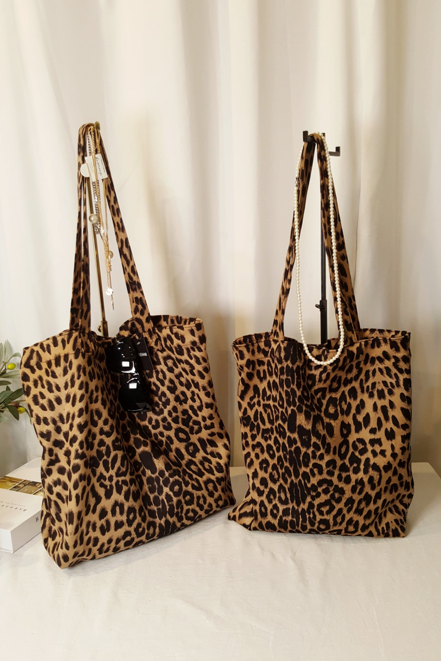 [리햅] 레오 스웨이드 세무 호피 숄더 에코백 (S,M)