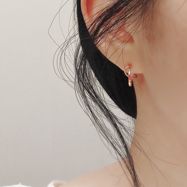 수아벨 14K 골드핀 꼬임 링 핑크골드 무알러지 금침귀걸이 - 상세 이미지 3