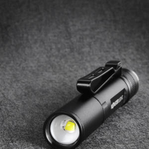 몬스터라이트 LED 줌 펜라이트 S 미니 휴대용 후레쉬 손전등 작업등 M... 운동러 솔직 후기 | 실사용 리뷰 - 상품 이미지 4