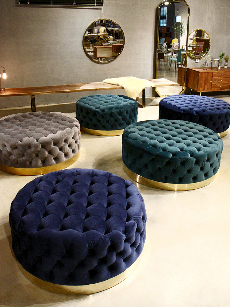 벨벳 퀼팅 패브릭 골드 4인용 원형 스툴 벤치 카페 의자 900 CL259
