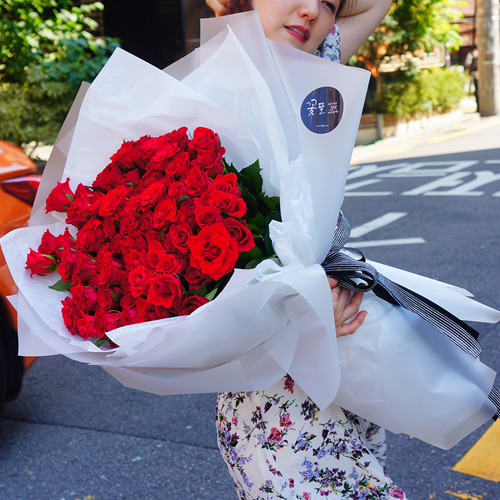 장미 100송이 50송이 대형꽃다발 졸업식꽃 프로포즈 생일꽃선물 전국 꽃배달 - 상세 이미지 4
