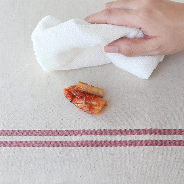 레드라인 방수 식탁보 테이블보 캠핑 홈카페 4인6인 백일 돌상 95X115cm