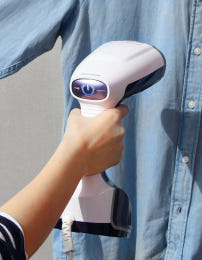 라쿠진 핸드 타입 휴대용 스팀다리미 LCZ001PR