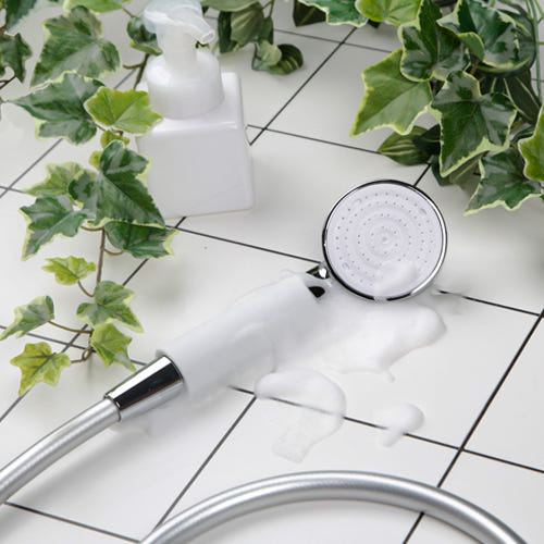 컬러풀한 샤워기 헤드