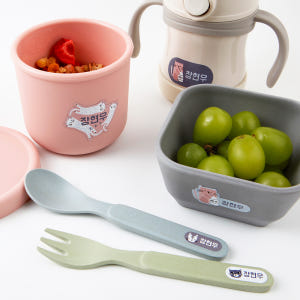 네임스티커 방수 유아 이름스티커 어린이집 이름표스티커 프리미엄 해피프렌즈... 실사용 후기 | 효과 있을까? - 상품 이미지 3