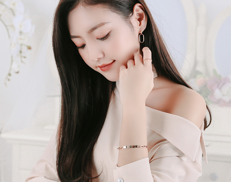 깊은 밤을 날아 14k 오닉스 우정 커플 체인 금 팔찌 깊은 밤을 날아 14K 오닉스 우정 커플 체인 금 팔찌