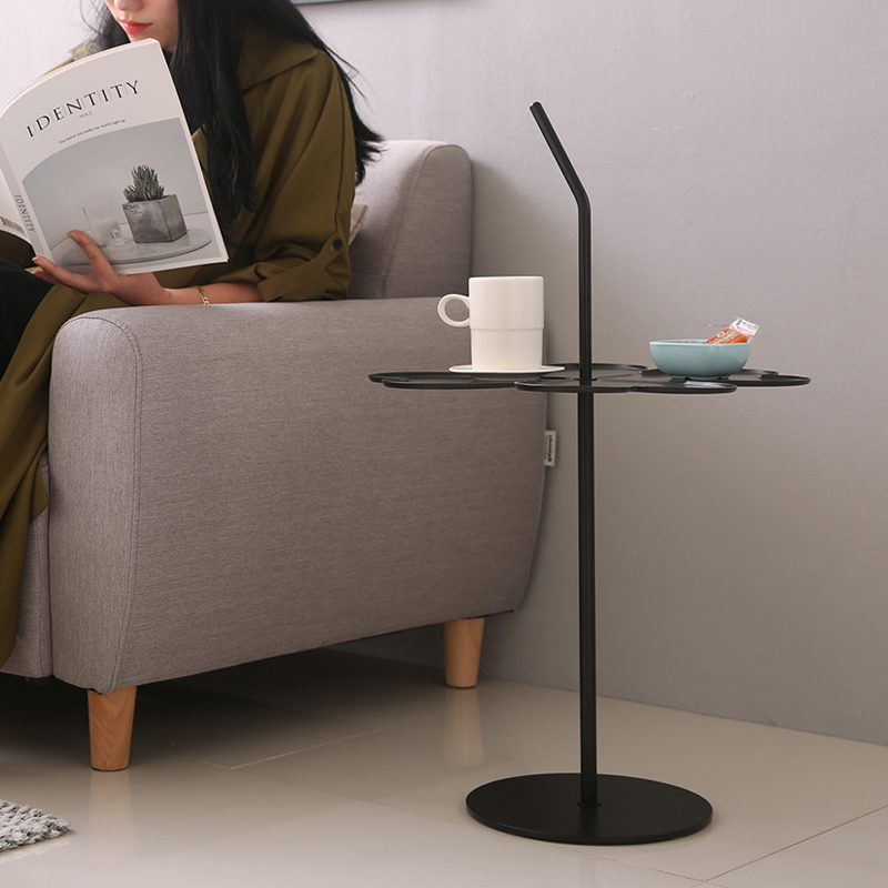 클로버 철제 간이테이블 베란다 쇼파사이드테이블 창가 보조 미니 커피 식탁