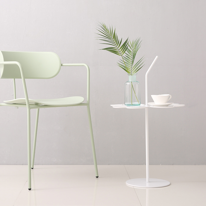 클로버 철제 간이테이블 베란다 쇼파사이드테이블 창가 보조 미니 커피 식탁